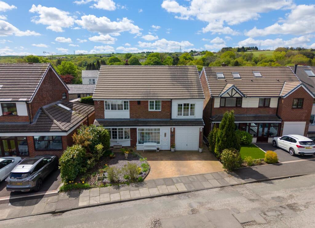 Quarlton Drive, Hawkshaw, Bury