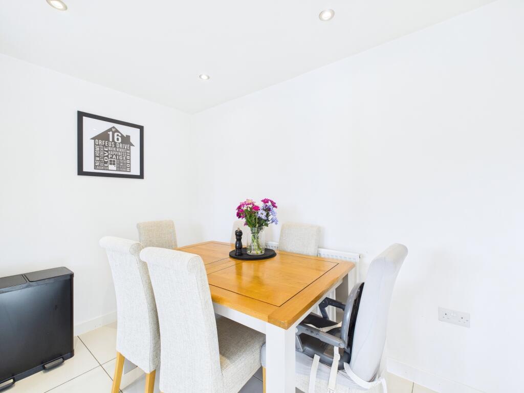 Orfeus Drive, Peterborough, PE2 8FZ photo 4