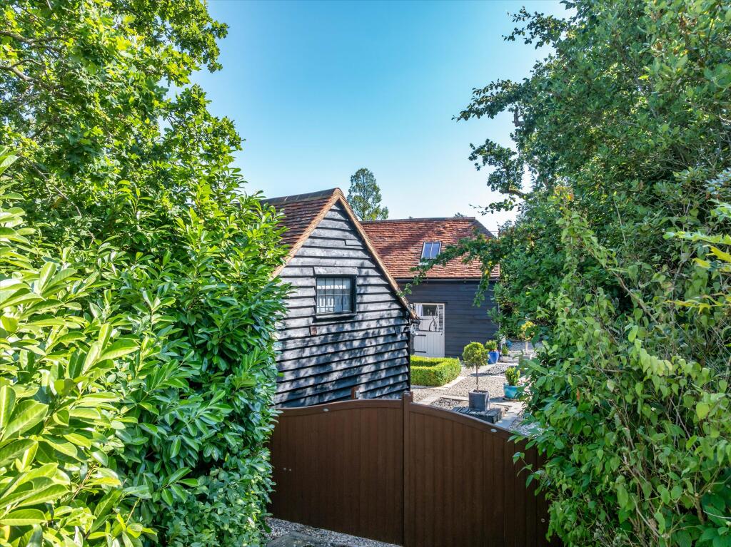 Main image of property: Grayswood Road, Grayswood, Haslemere, Surrey GU27