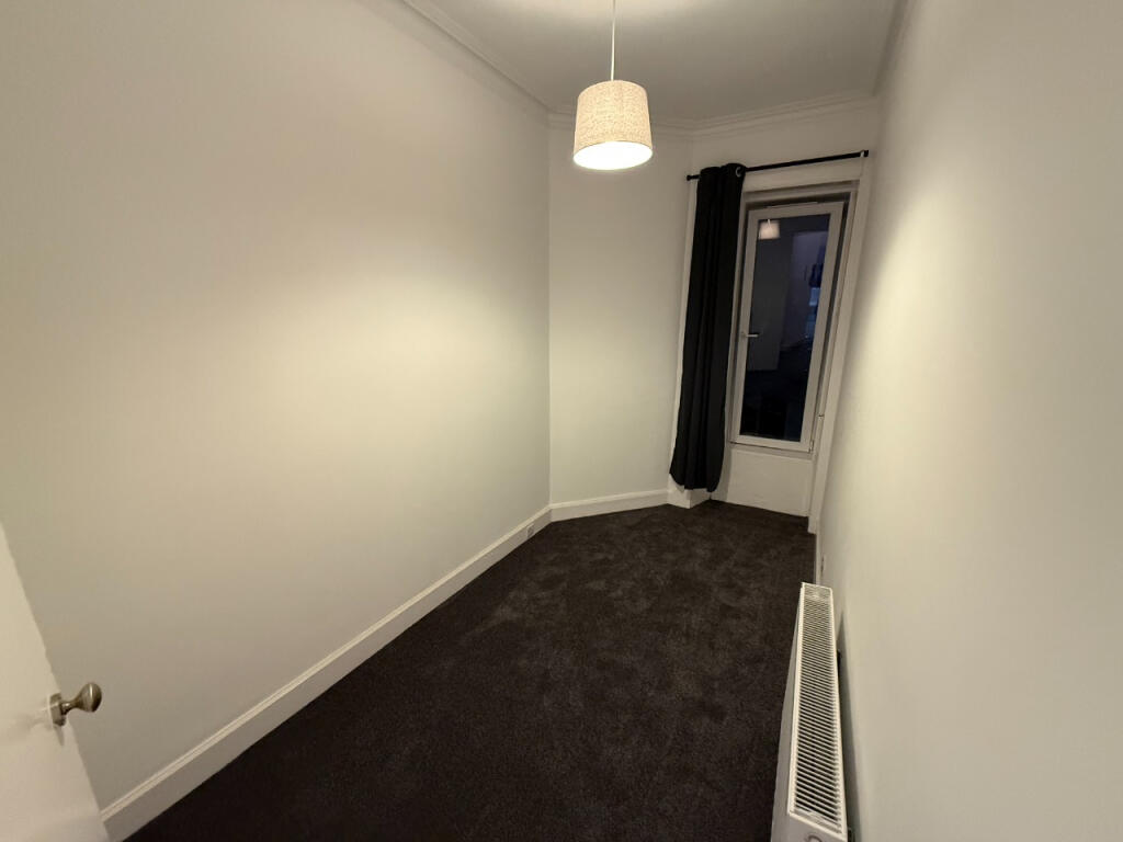 Apartment in Paisley - More
