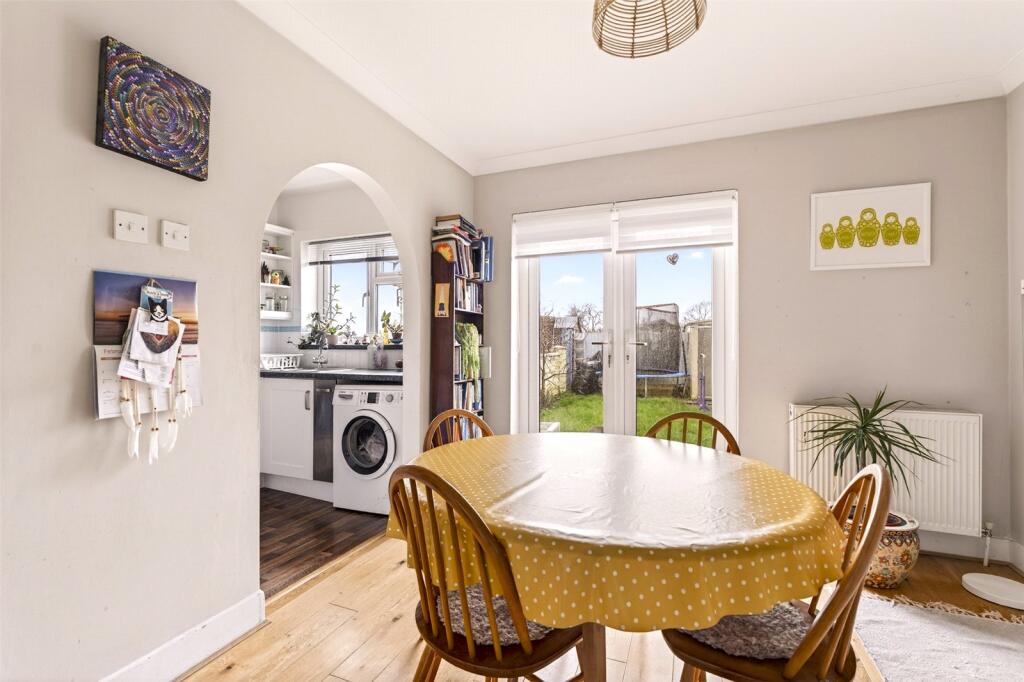 House in Worthing, West Sussex - View 4