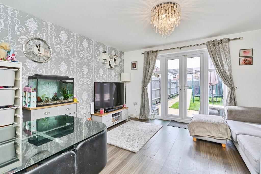 House in Wolverhampton, West Midlands - View 3