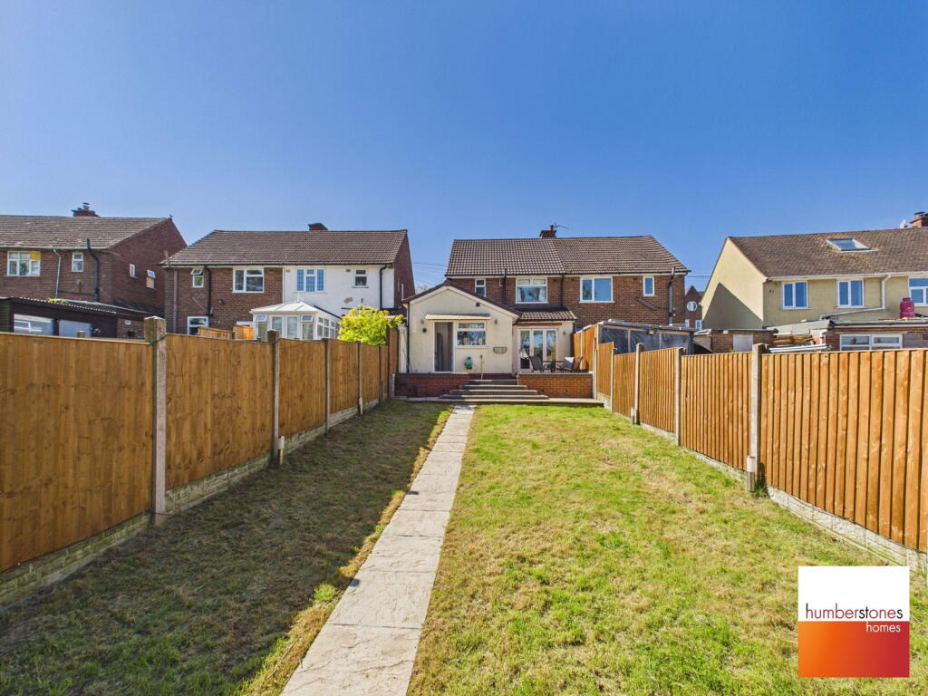 House in Sandwell, West Midlands - View 6