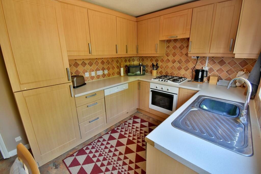 House in Ferndown - View 4