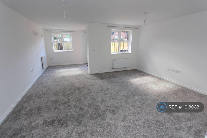 House in Southampton - View 5