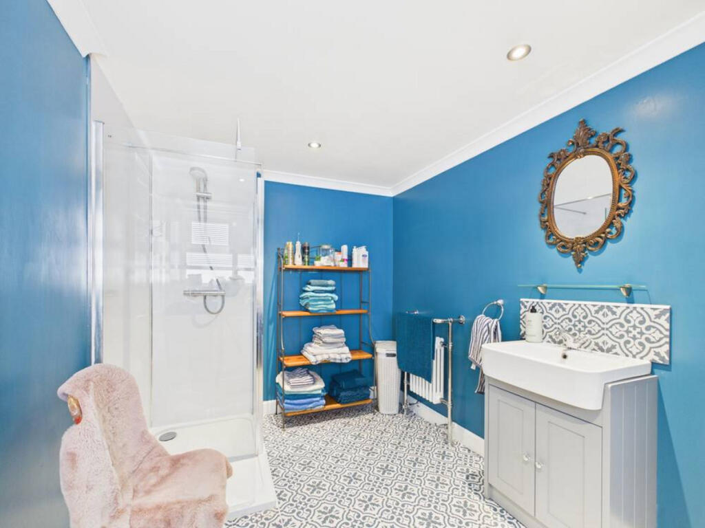 Additional image 20 of Banff, Banff, AB45