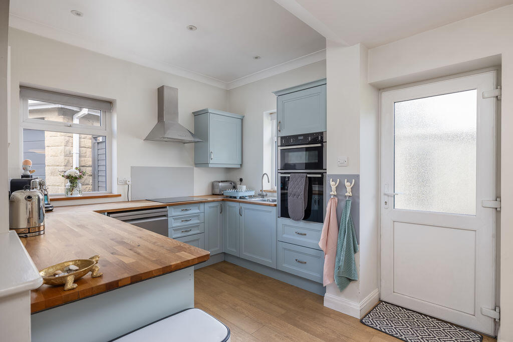 House in Pickering, Newbridge - More