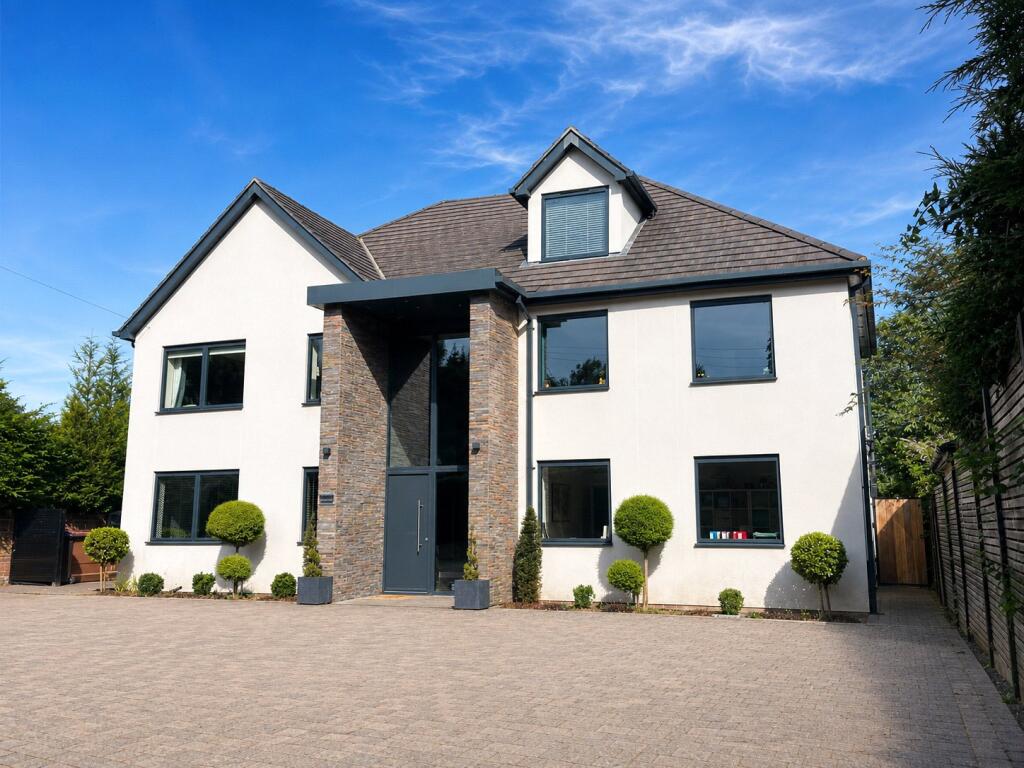 Main image of property: Old Compton Lane, Farnham, Surrey, GU9