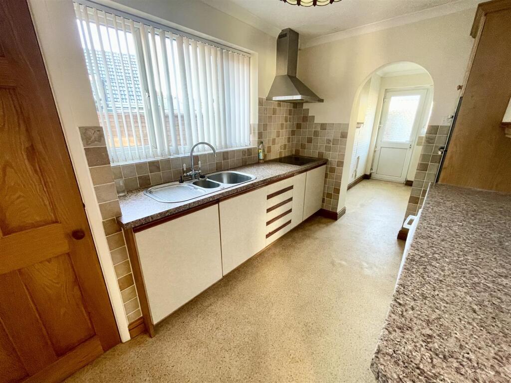 Baileys Way, Wroughton, Swindon photo 4