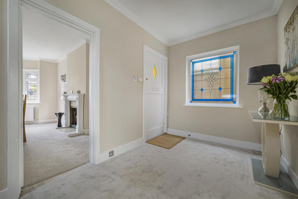 Sandiland Crescent, Hayes BR2 photo 3