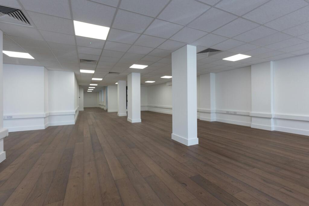 Office 10-12 photo 3.jpg
