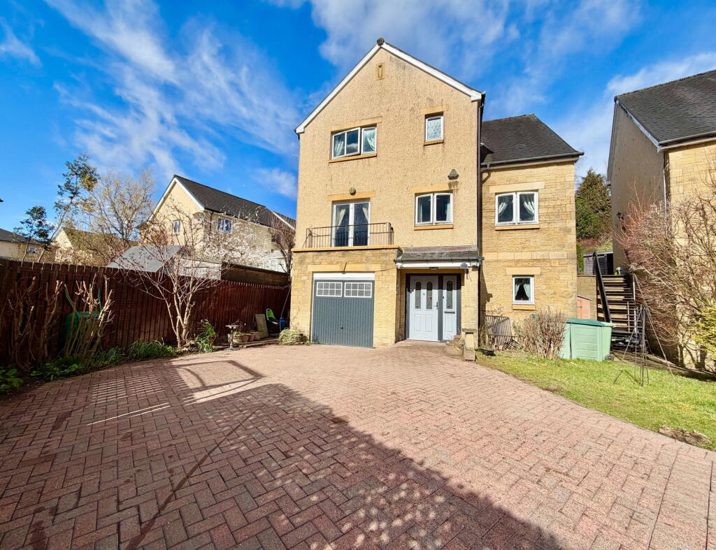 Main image of property: Vale Of Bonny View,Bonnybridge,FK4 1BN