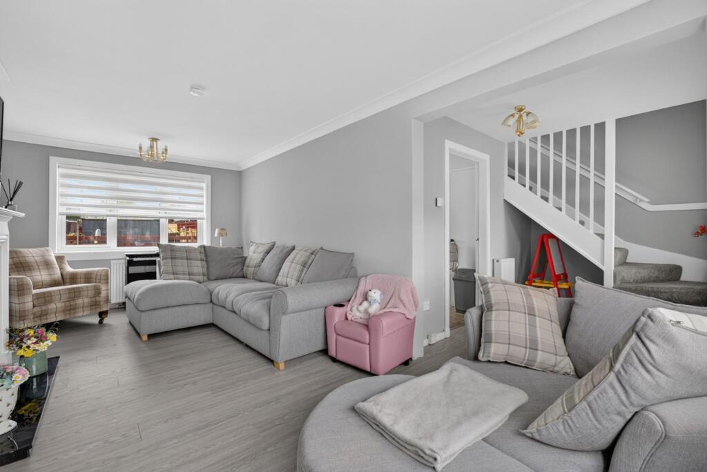 House in Kilmarnock, North Ayrshire - More