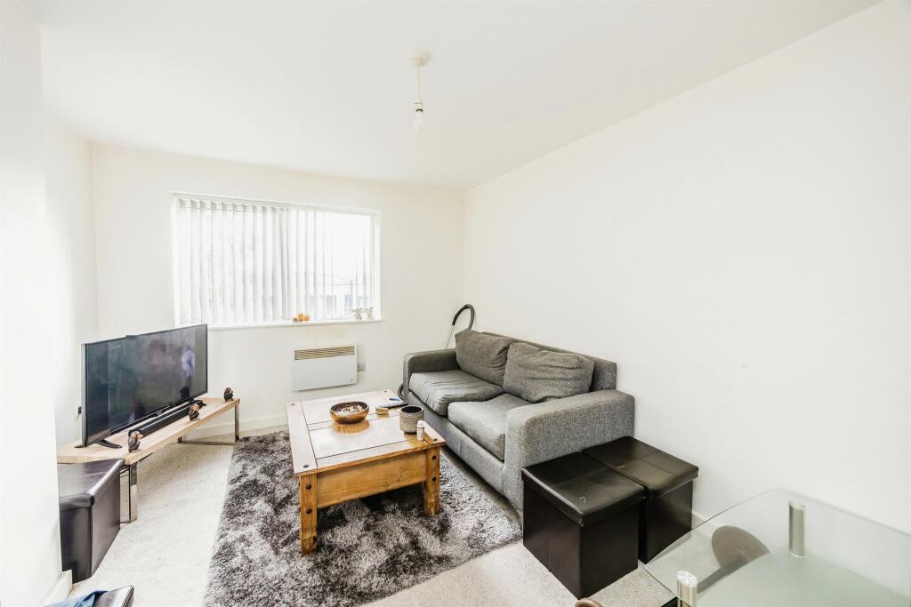 West Parade Flats, Halifax - View 4