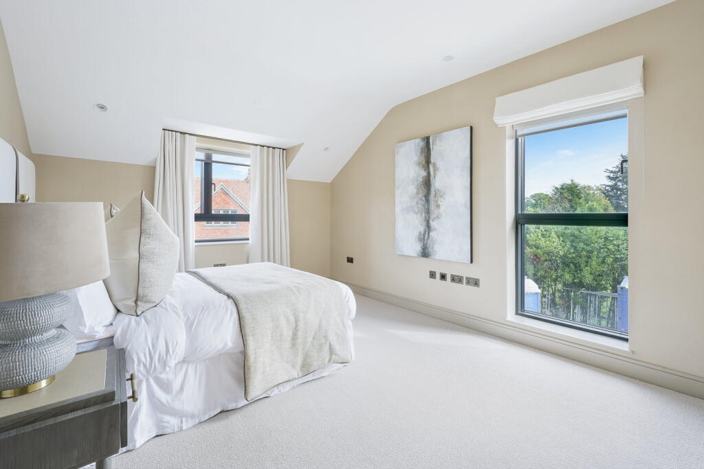 House in Tonbridge - View 5