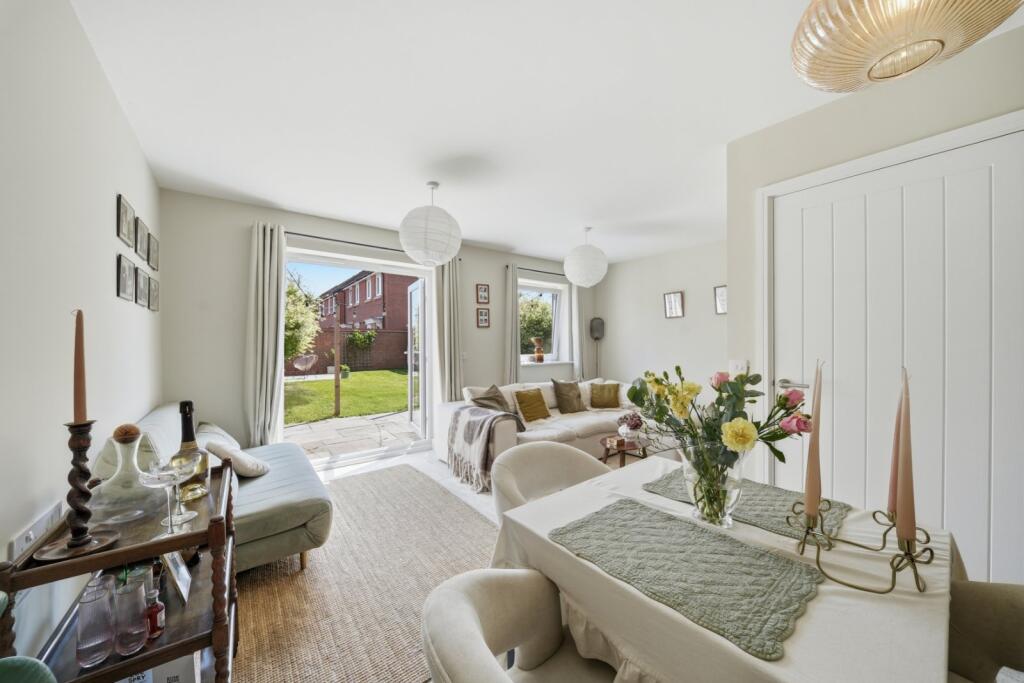 House in Rushcliffe, Wilford Fields, Compton Acres - View 3
