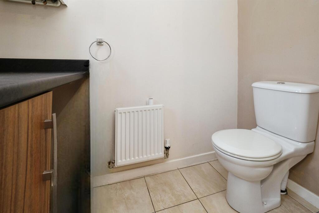 House in Hull, Kingston upon Hull - More