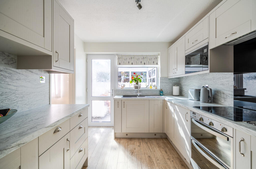 House in Truro - View 3