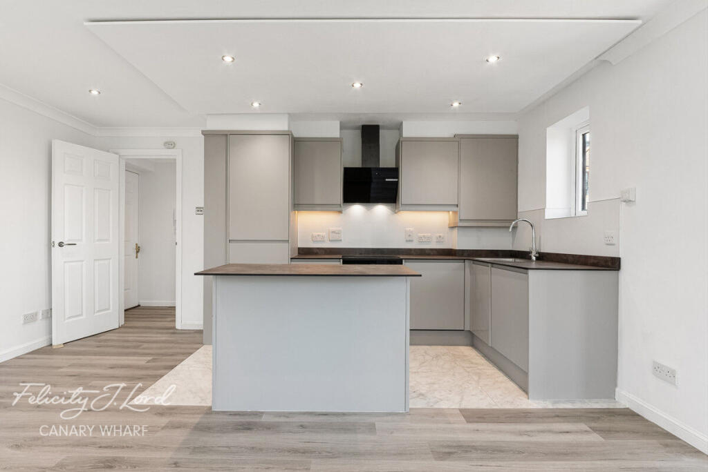 Apartment in London - View 3