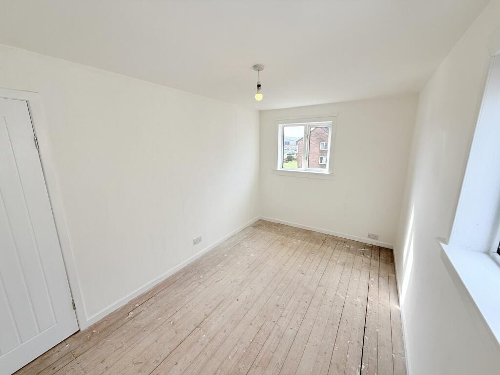 114 Lochside Road, Dumfries, DG2 0LU photo 3