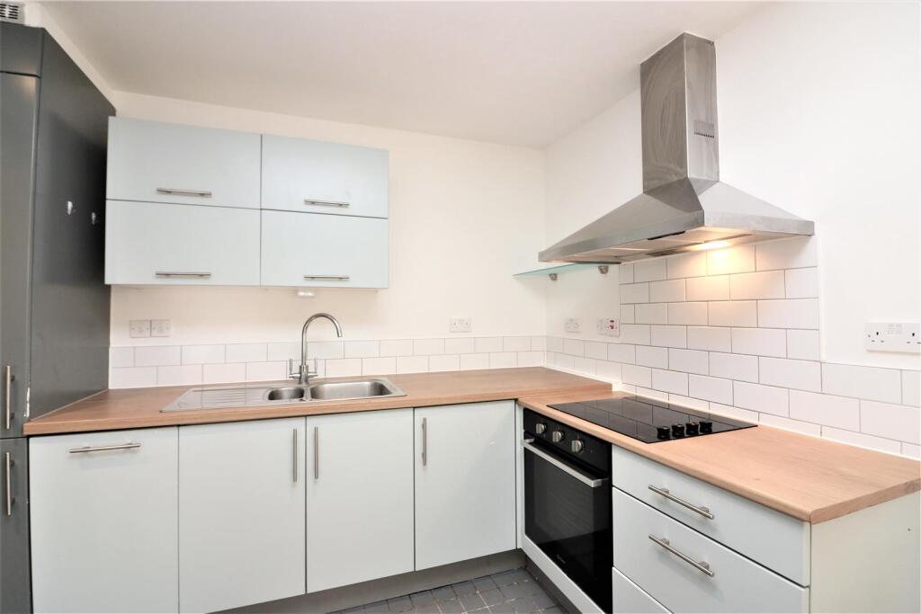 Apartment in London - View 4