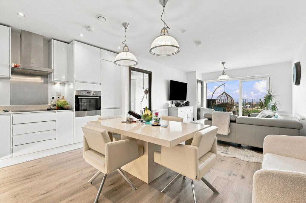 Apartment in Southend-on-Sea, Essex