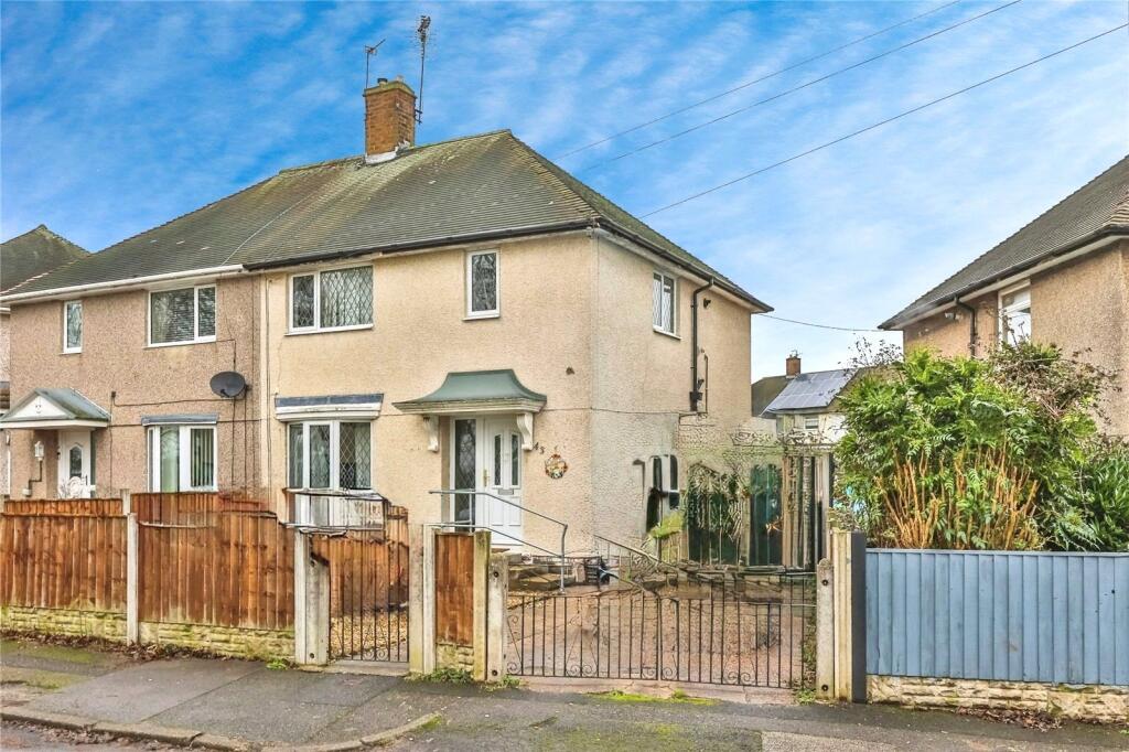 3-bed semi-detached on Manesty Crescent, Clifton, Nottingham, NG11, £190,000
