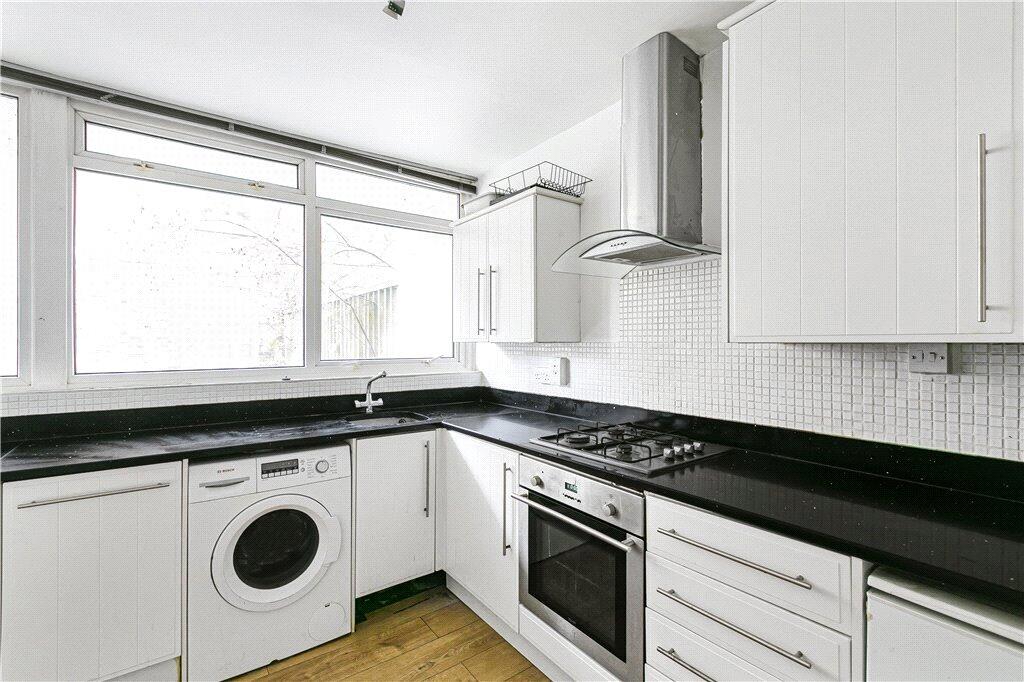 Apartment in London - View 5
