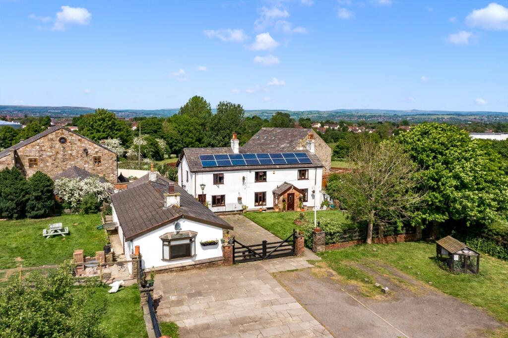 Slack Fold Lane, Farnworth, BL4 0