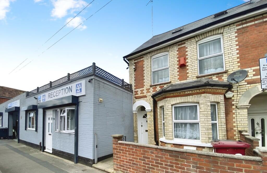 Main image of property: 7-13 Alma Street, Reading, Berkshire, RG30 1JS