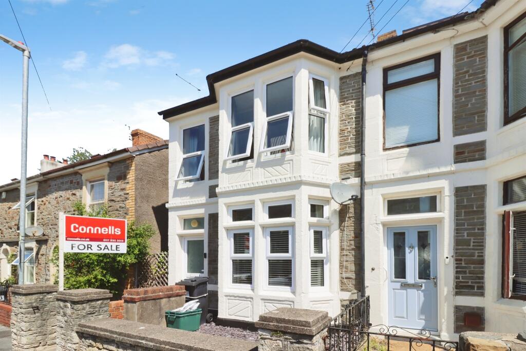 1-bed flat on Wood Road, Kingswood, BRISTOL, £210,000