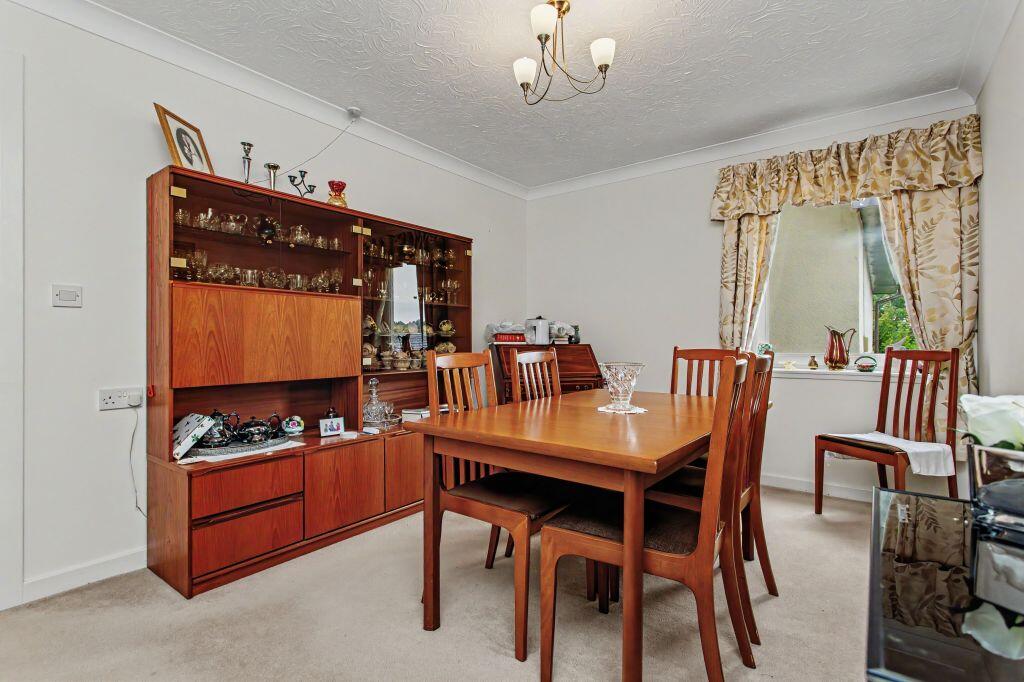 Apartment in Paisley - More