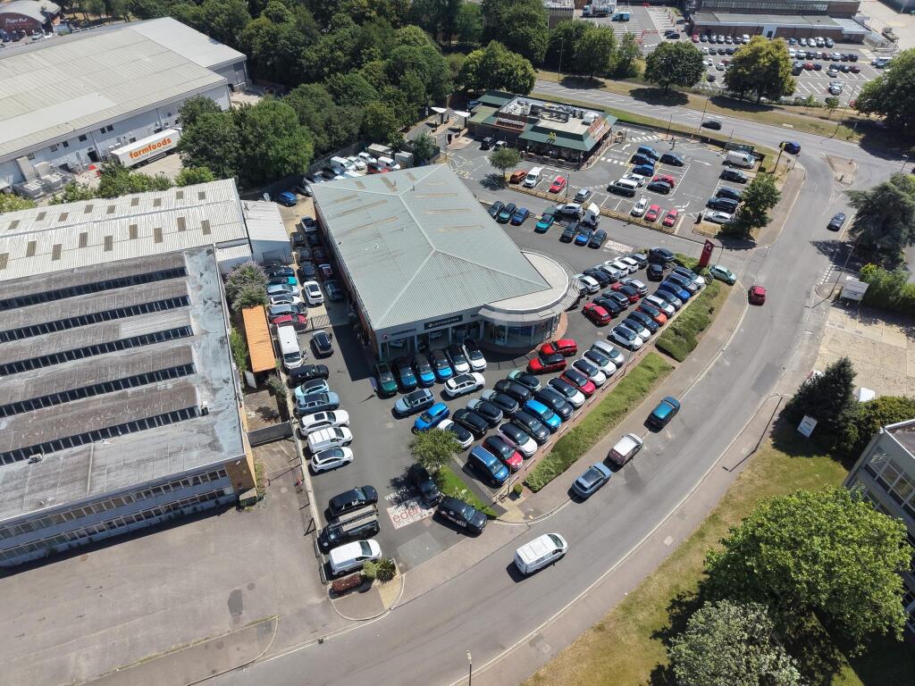 Vauxhall, Beaumont Road, Banbury, Oxfordshire OX16 photo 2