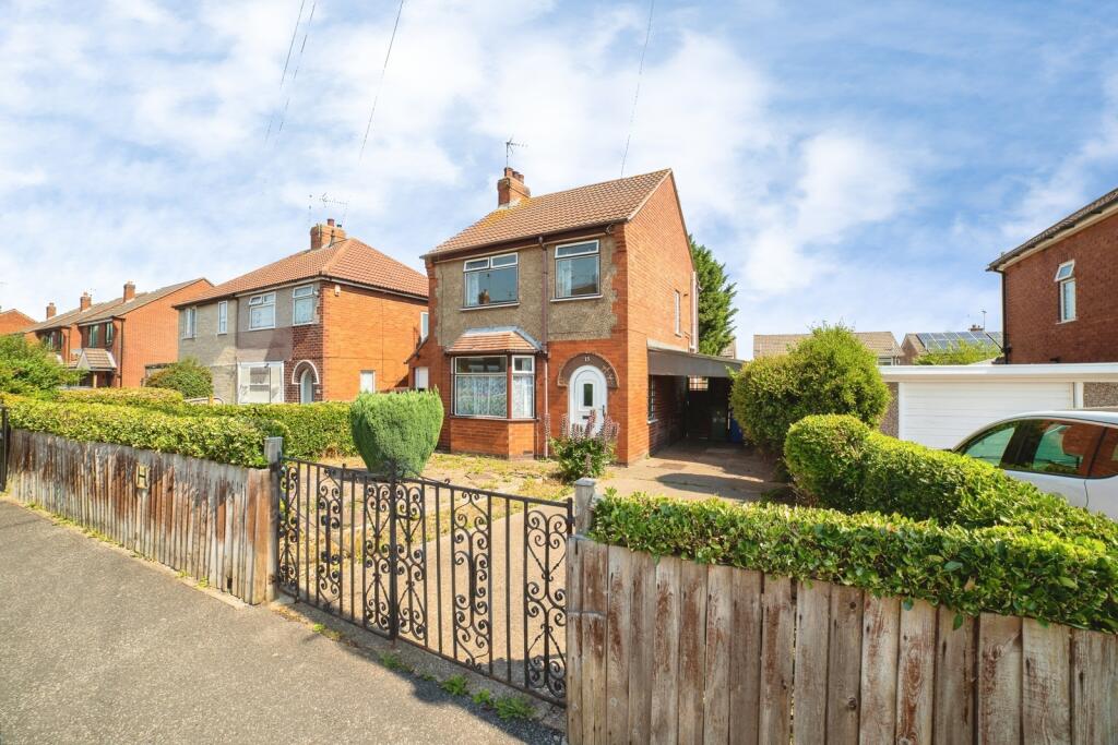 Main image of property: Fairholme Drive, Mansfield, Nottinghamshire, NG19