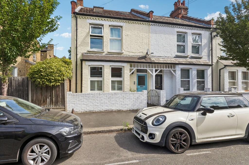 Main image of property: Oxford Gardens, 
Chiswick, W4