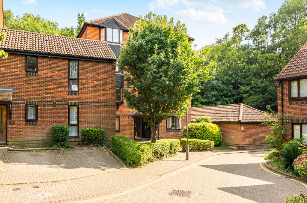 Main image of property: Turnpike Lane, Sutton
