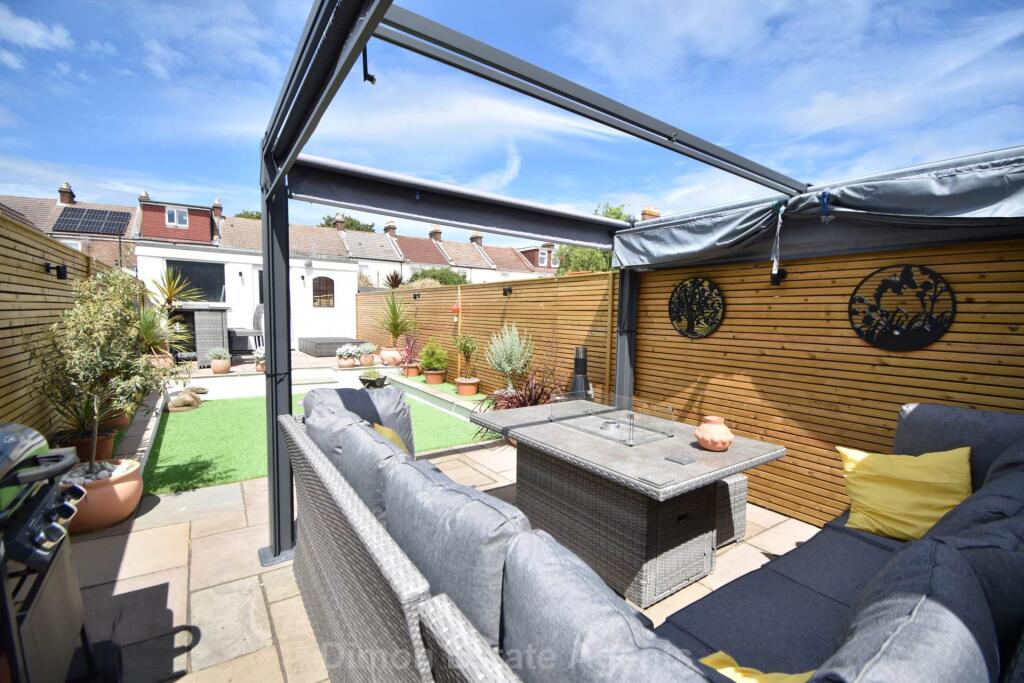 House in Gosport, Hampshire - View 4