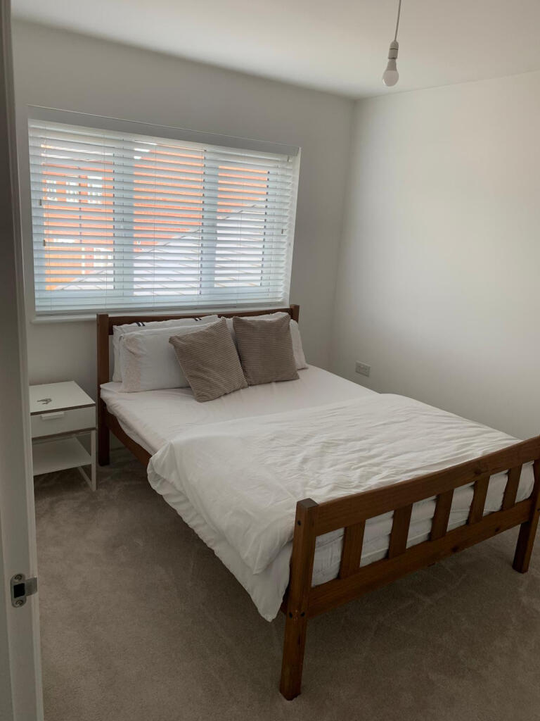 Main image of property: Dixon Link, Basildon, Essex, SS16