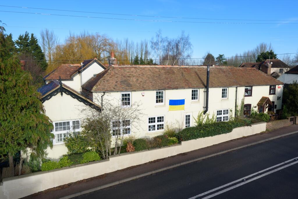 Main image of property: The Old Endeavour, Shatterling