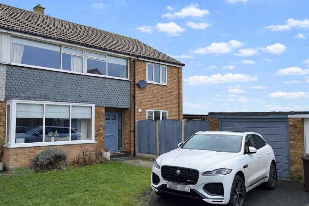 Main image of property: Ravensmead, Purston, WF7