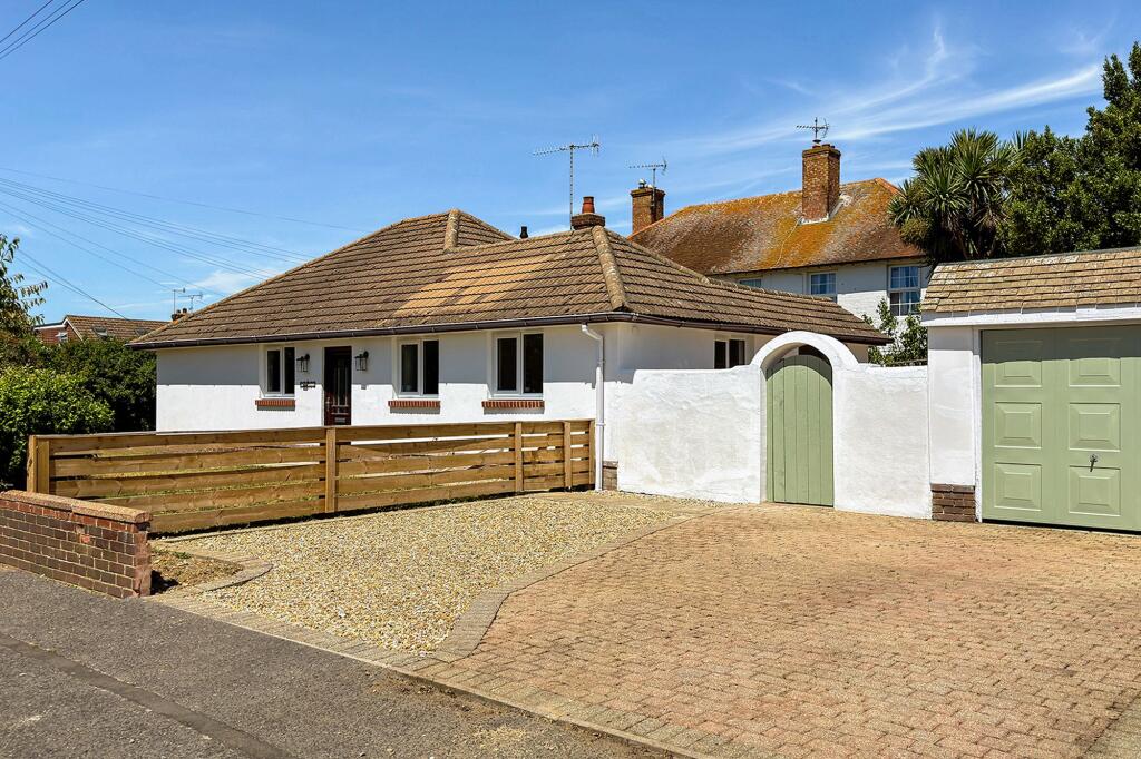 Main image of property: Chiltern Close, East Preston, BN16