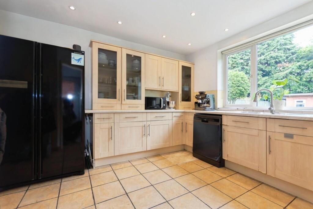 Dorchester Road, Solihull photo 5