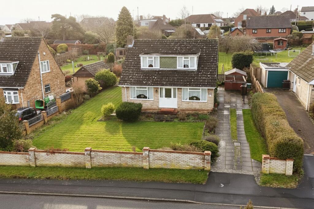 3-bed other on Kabin Road, Costessey, Norwich, £325,000