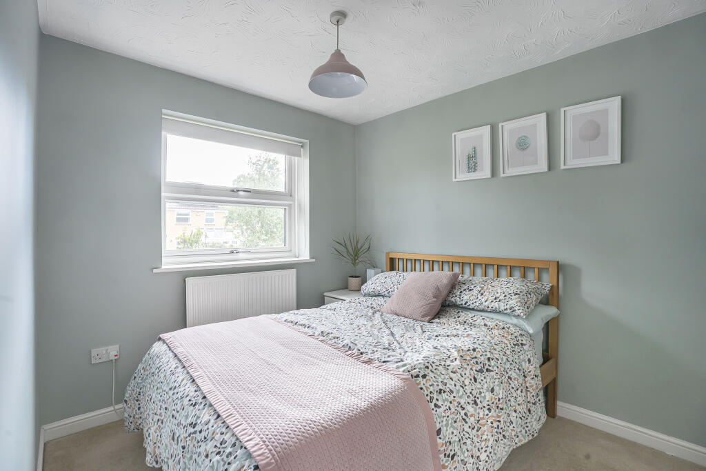 Additional image 7 of Cairns Close, St. Albans, Hertfordshire, AL4