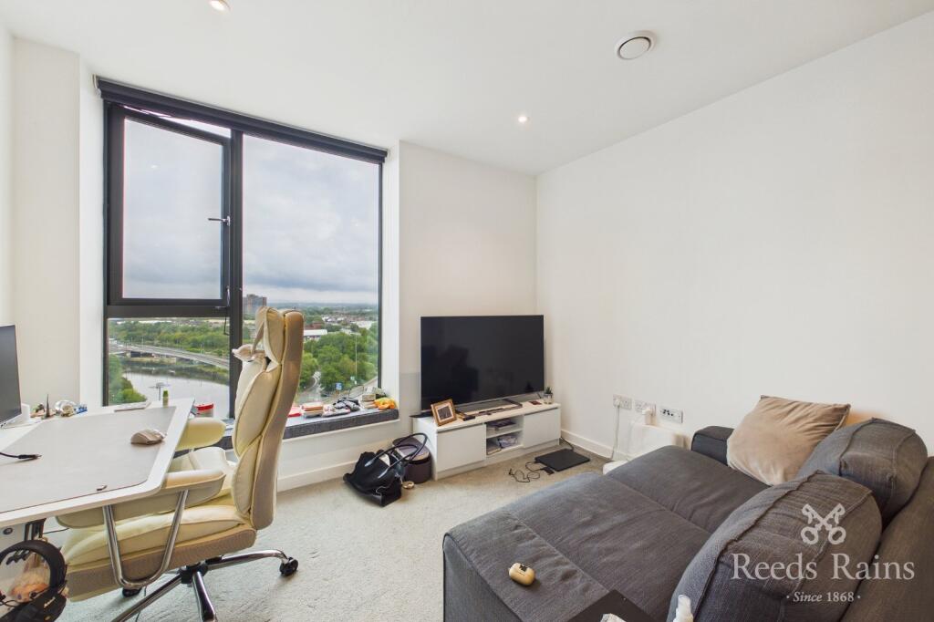 Apartment in Trafford, Wharfside - View 2