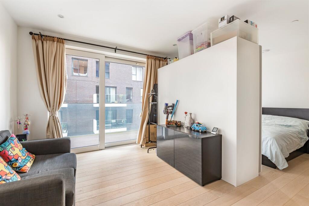 Main image of property: Roper, Reminder Lane, Parkside, Greenwich Peninsula, SE10