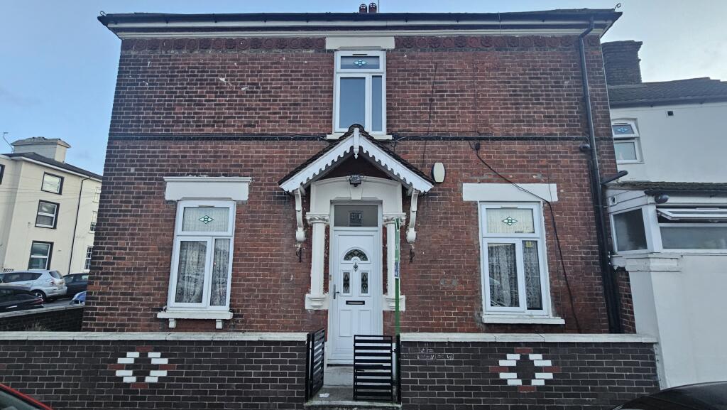 Main image of property: Pier Road, Northfleet, DA11