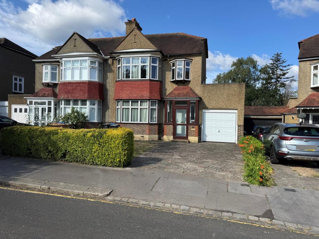 3-bed semi-detached on Greencourt Gardens, Shirley, Croydon, CR0, £685,000