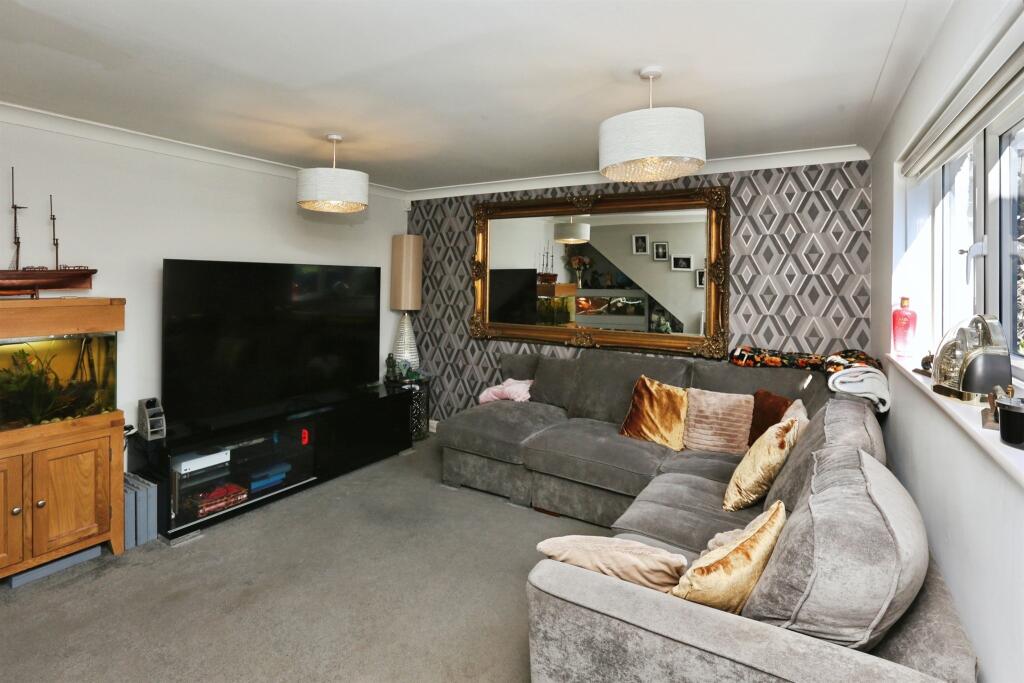 Coral Court, Gosport - View 4
