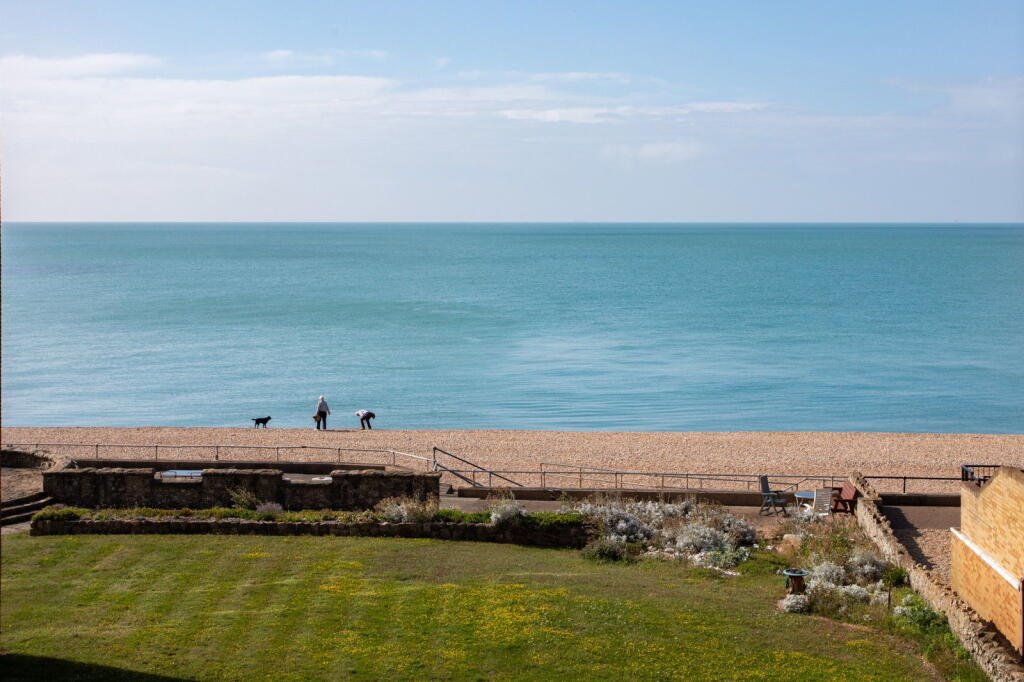 Main image of property: Sandgate CT20